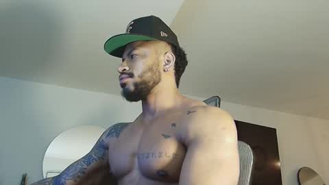 Snapshot of clark_strong chatting on 03.01.26 clark_strong online show from 03.01.26