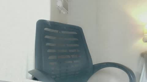 Snapshot of classic_nica99 chatting on 03.05.25 classic_nica99 online show from 03.05.25