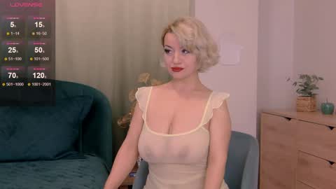 Snapshot of classytinna chatting on 12.11.24 Classy Tinna online show from 12.11.24