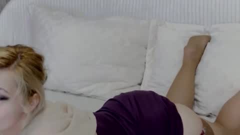 Classy Tinna online show from 04.15.26