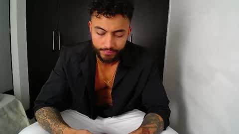 Snapshot of claybrown_ chatting on 06.15.26 Clay online show from 06.15.26
