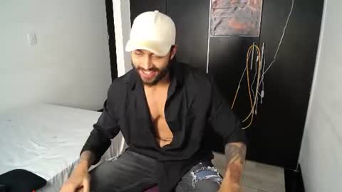 Snapshot of claybrown_ chatting on 07.13.26 Clay online show from 07.13.26