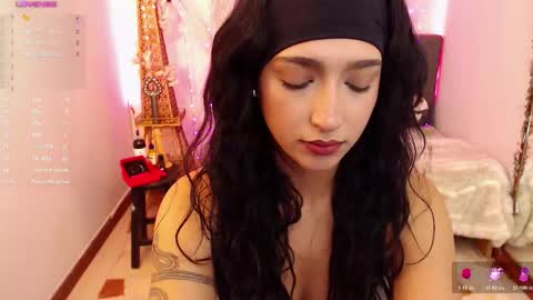 Snapshot of cleo_fox chatting on 11.13.25 Cleo online show from 11.13.25