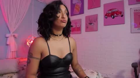 Snapshot of cleo_foxx chatting on 03.11.26 Cleo online show from 03.11.26