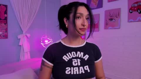 Snapshot of cleo_foxx chatting on 07.06.26 Cleo online show from 07.06.26