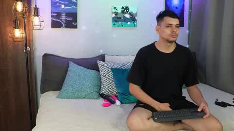 Girl Juliana and Federico online show from 10.26.25