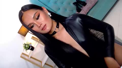 Snapshot of cleofex chatting on 02.25.26 Cleo online show from 02.25.26