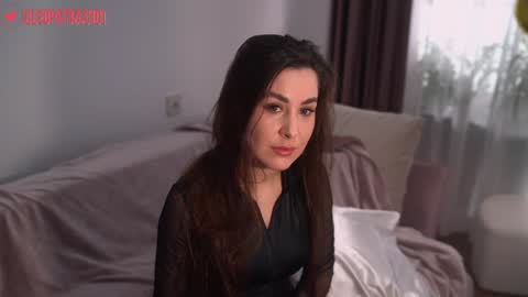 Cleopatra online show from 02.02.25