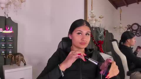 Cleopatra online show from 12.17.25