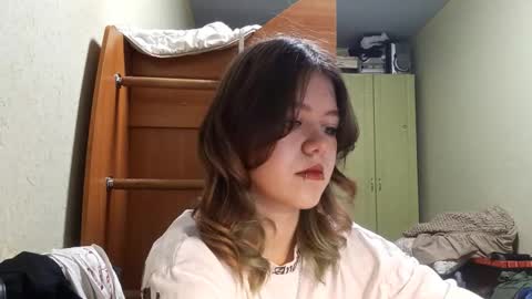 Dina online show from 12.21.25