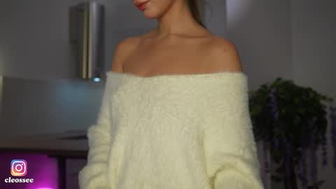 Snapshot of cleose chatting on 02.13.26 Cleo online show from 02.13.26