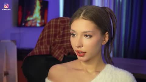 Snapshot of cleose chatting on 03.15.26 Cleo online show from 03.15.26