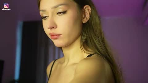 Snapshot of cleose chatting on 04.16.26 Cleo online show from 04.16.26