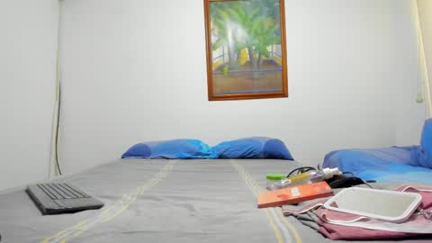 Snapshot of cleowhite_ chatting on 10.20.25 cleowhite_ online show from 10.20.25