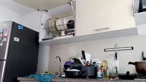 Snapshot of cleowhite_ chatting on 10.28.25 cleowhite_ online show from 10.28.25