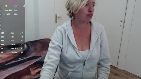 Syl  online show from 09.14.25