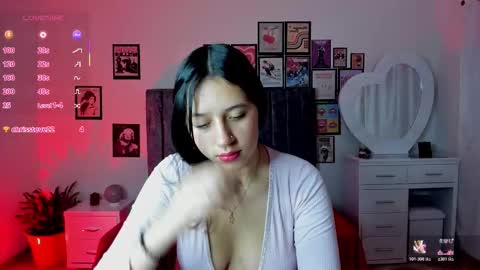 cloe_7 online show from 02.05.26