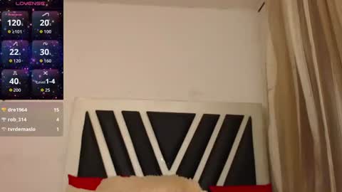 CLOE online show from 10.14.25