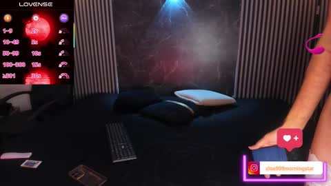 Snapshot of cloe_morningstarr chatting on 10.15.25 Cloe online show from 10.15.25