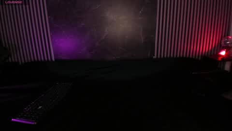 Snapshot of cloe_morningstarr chatting on 10.20.25 Cloe online show from 10.20.25