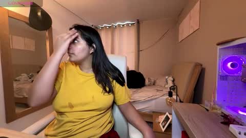 Snapshot of cloe_small08 chatting on 02.08.26 cloe small online show from 02.08.26