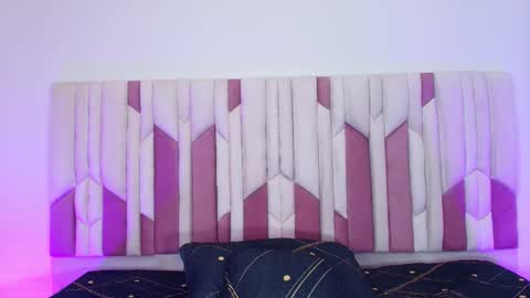 Snapshot of cloe_stanfort chatting on 10.15.25 Cloe Stanfort online show from 10.15.25