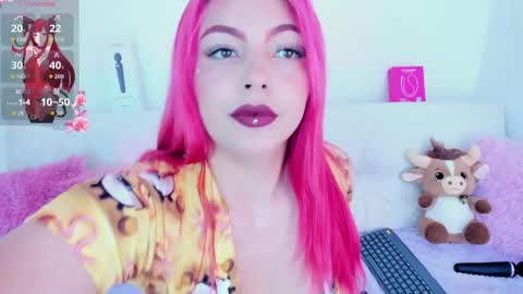 Snapshot of cloee_lovee chatting on 05.27.26 cloee lovee online show from 05.27.26