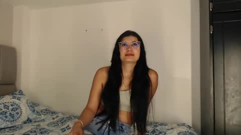 cloe online show from 04.22.26