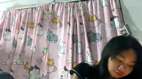 Mikki online show from 04.24.26