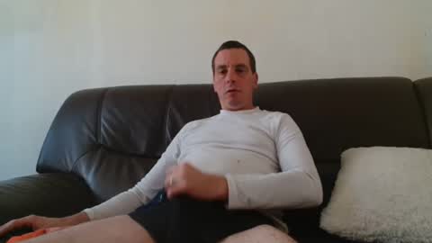 Snapshot of clouplefun chatting on 10.15.25 clouplefun online show from 10.15.25