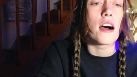 Clover online show from 01.10.25