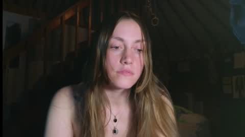 Clover online show from 02.21.25