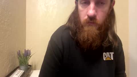 Snapshot of cloverboy1988 chatting on 01.31.25 cloverboy1988 online show from 01.31.25