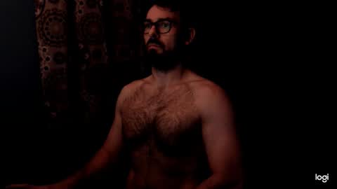 Snapshot of clrkcartwright chatting on 01.02.25 Clark online show from 01.02.25