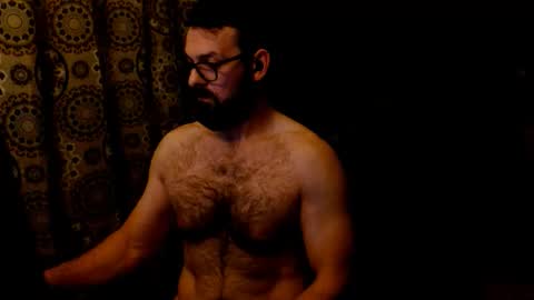 Snapshot of clrkcartwright chatting on 11.18.25 Clark online show from 11.18.25