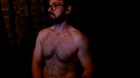 Snapshot of clrkcartwright chatting on 01.06.26 Clark online show from 01.06.26