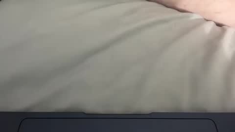 Snapshot of co1198 chatting on 10.12.25 co1198 online show from 10.12.25