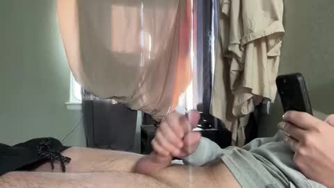 Snapshot of co1198 chatting on 11.17.25 co1198 online show from 11.17.25