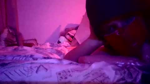 Snapshot of coccolino_ chatting on 05.19.26 Cocolino online show from 05.19.26