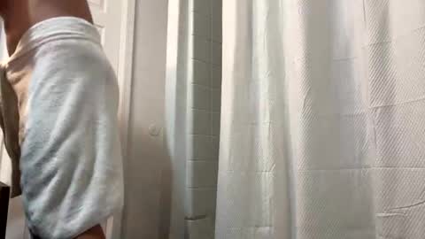 Snapshot of cock_strong_ chatting on 09.26.25 cock_strong_ online show from 09.26.25