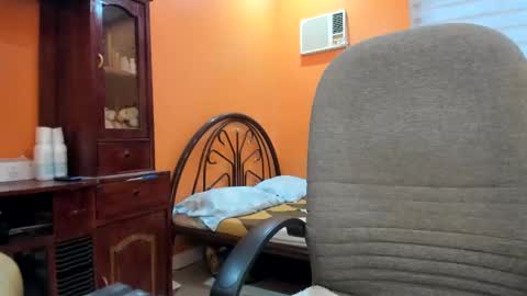 titanis online show from 02.27.25