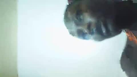 Mila independent model online show from 02.09.26