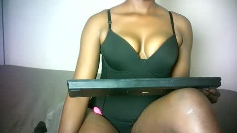 cocooakiss online show from 05.26.26