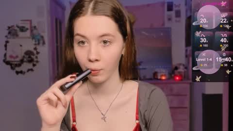 Snapshot of coddleweeper chatting on 09.17.25 Hello guys my name is Coddle online show from 09.17.25