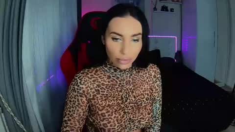 Ur goddess Nikki online show from 02.23.25