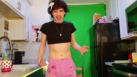 Snapshot of cokia_ chatting on 02.14.26 Cokia online show from 02.14.26