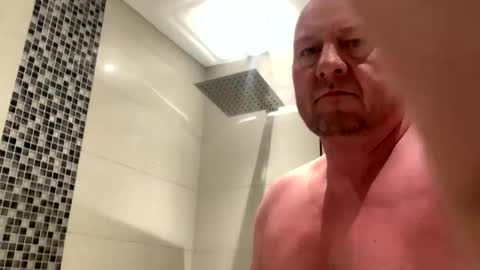 col4nows online show from 01.05.26