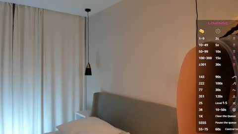 Carry online show from 09.29.25