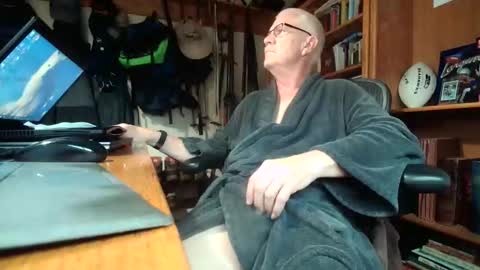 colchuck online show from 06.05.26