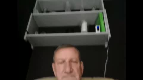 Snapshot of colinbeech chatting on 09.30.25 colinbeech online show from 09.30.25